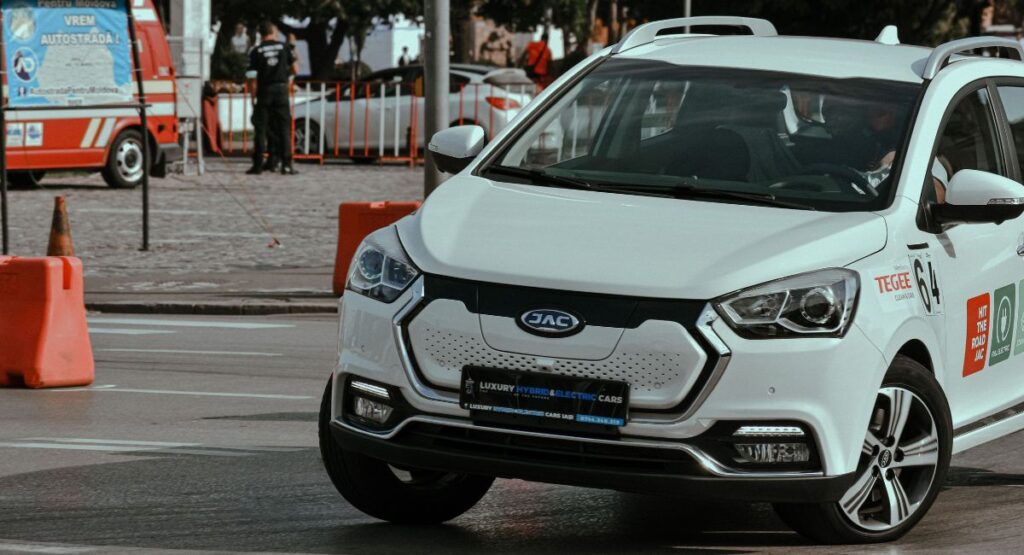 hybrid-electric-vehicles-hevs